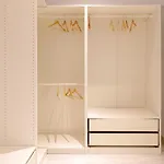 Ah King Size Apartment Vut5461As